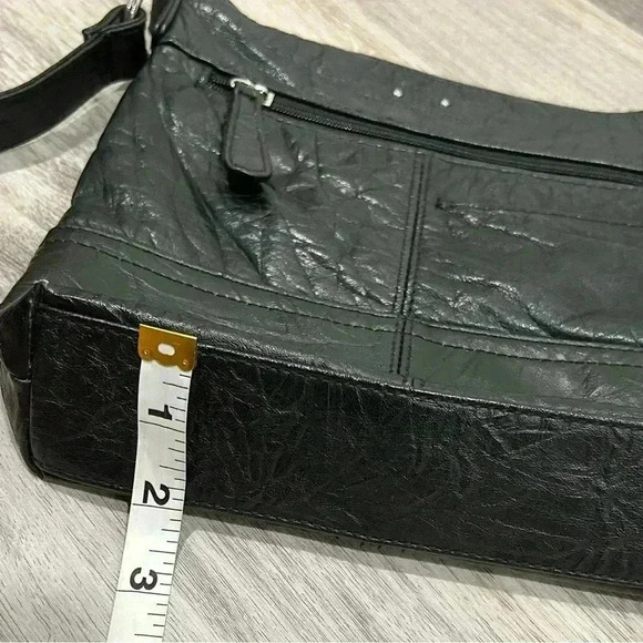 Stone Mountain Crossbody Purse Black Soft Leather Medium Shoulder Bag Adjustable - Picture 7 of 11